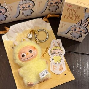 ❌SOLD❌ Pin For Love Vinyl Plush “F” Pendant